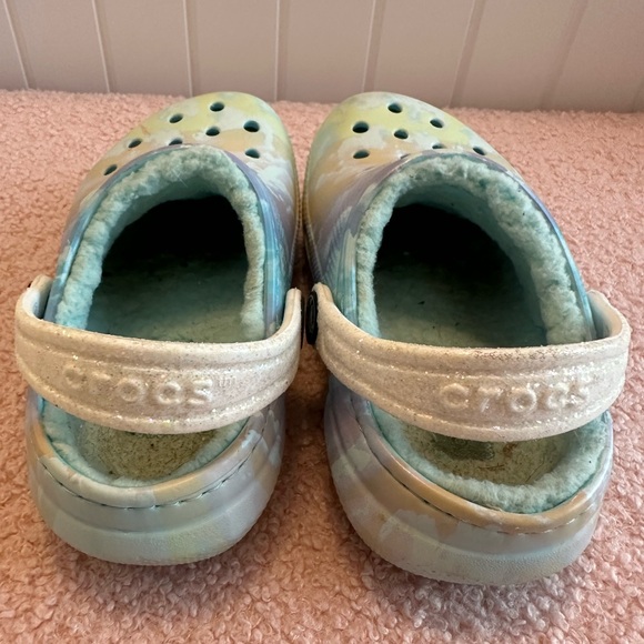 Pastel Clouds Crocs-toddler 9c - Picture 4 of 6